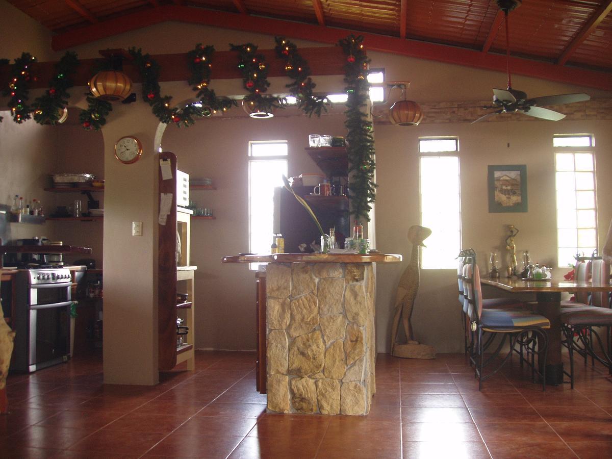 Marita'S Bed And Breakfast Nuevo Arenal Exterior foto