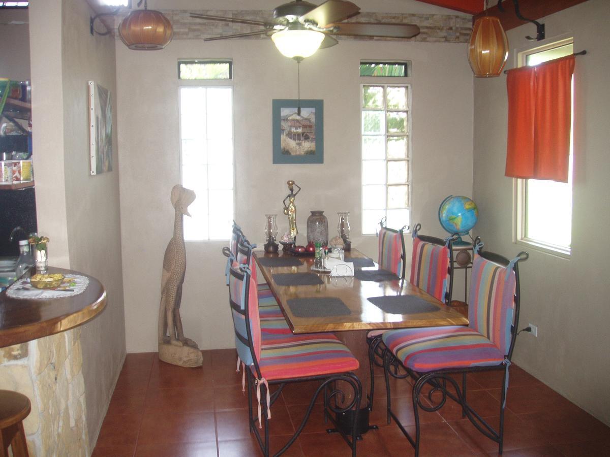 Marita'S Bed And Breakfast Nuevo Arenal Exterior foto